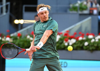 Shapovalov at the Italian Open.